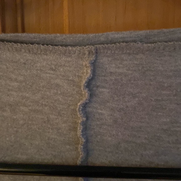 Victoria’s Secret LUDI Gray Embellished V-neck  M - Picture 8 of 9